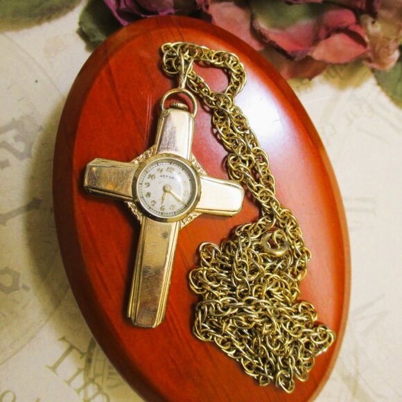 GOTHAM Gold Filled Swiss Cross Watch Necklace~ VINTAGE Mechanical Watch Necklace main image 14